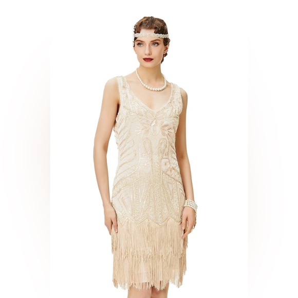 BABEYOND Women's Flapper Dresses 1920s V Neck Beaded Fringed Great Gatsby Dress - Picture 1 of 4